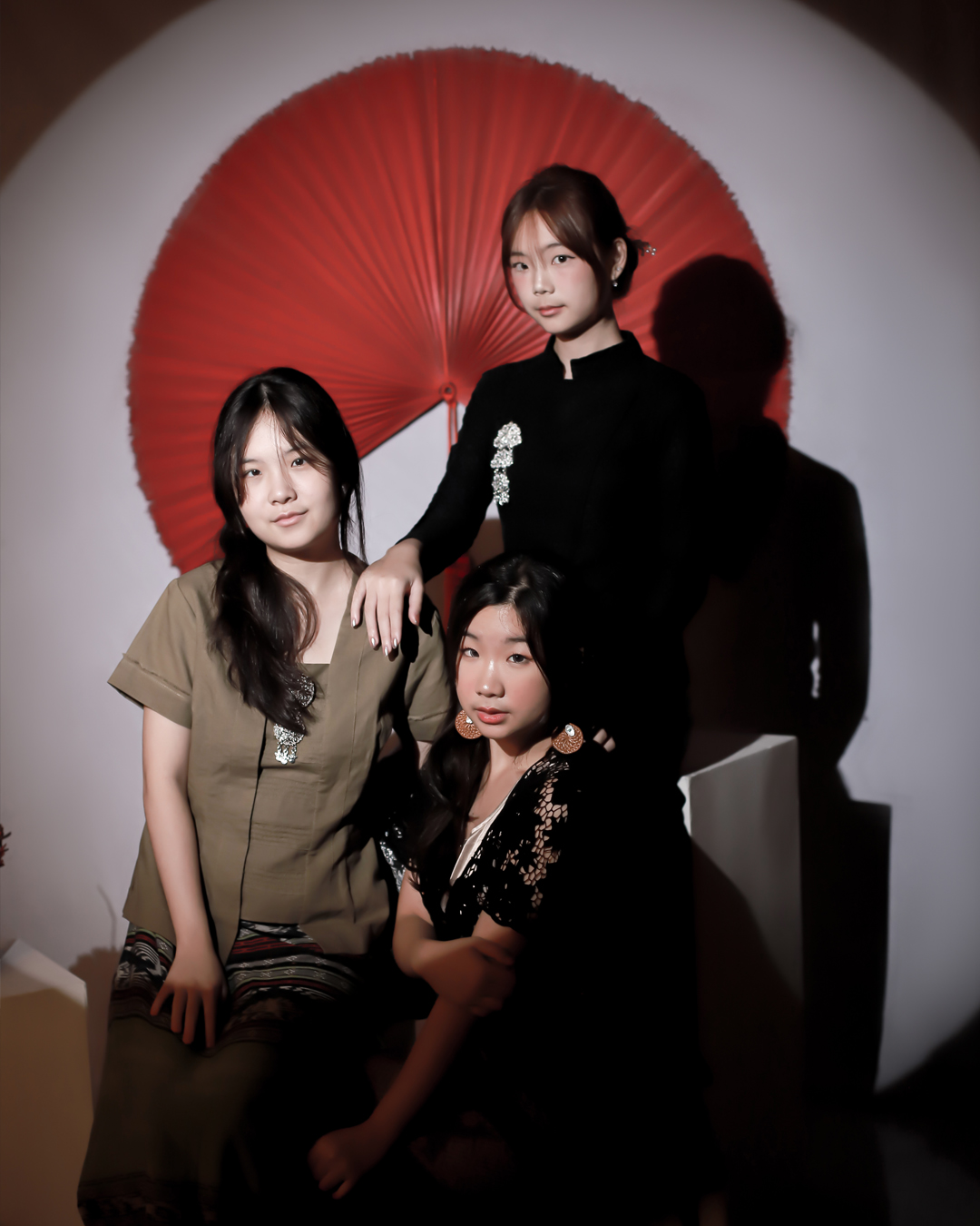 GROUP - CLASSIC 3web